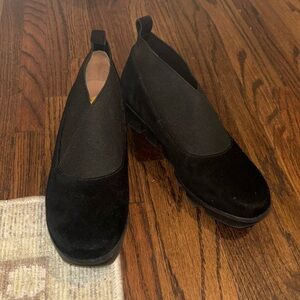 LIKE NEW L’amour Des Pieds booties